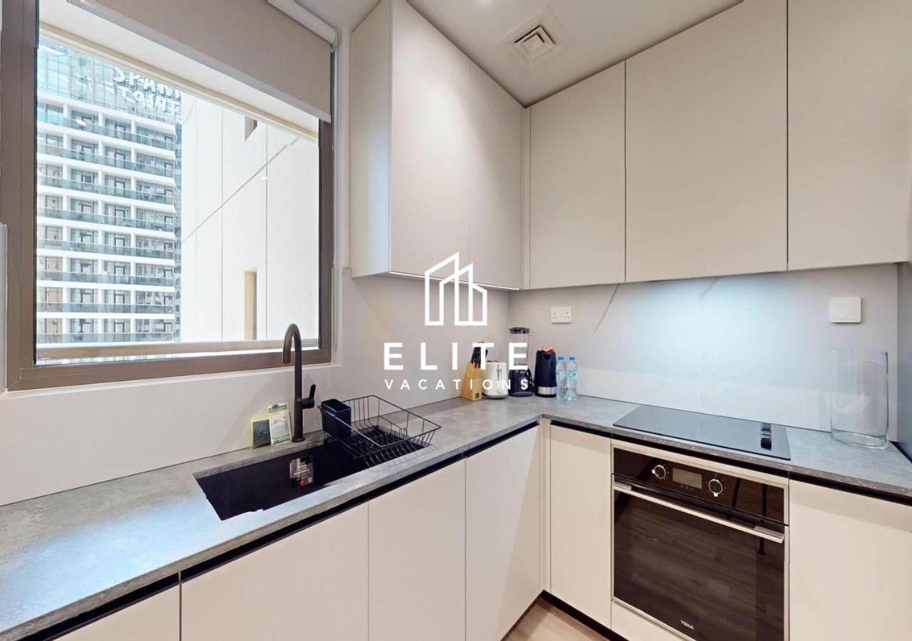 Apartment Upgraded 1bedroom Next To Jbr Tourist Destination *