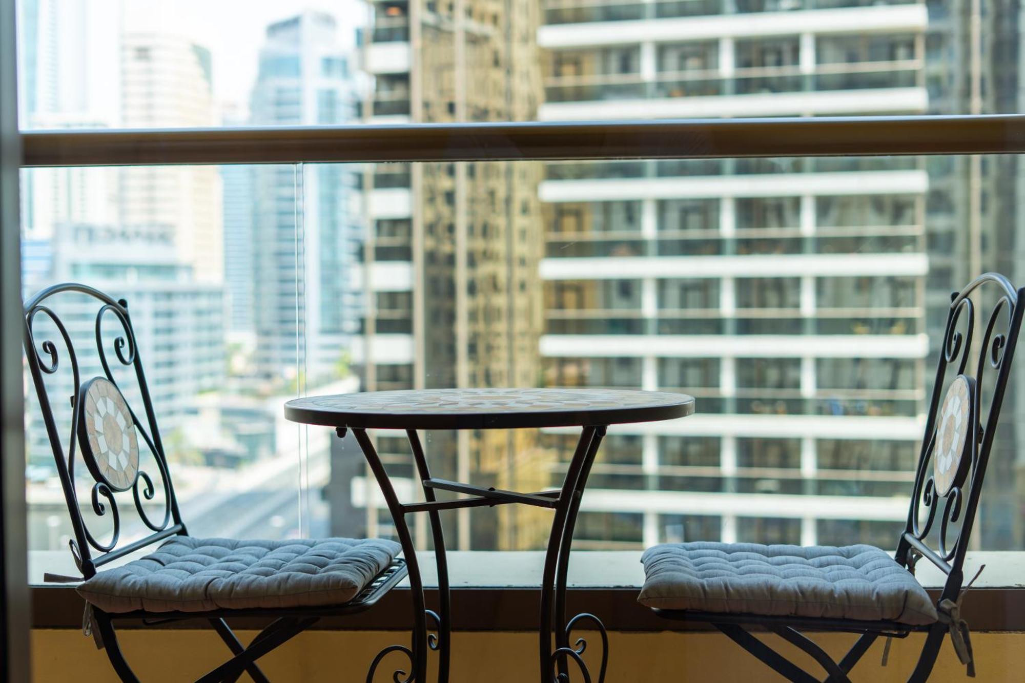 Apartment Upgraded 1bedroom Next To Jbr Tourist Destination Dubai