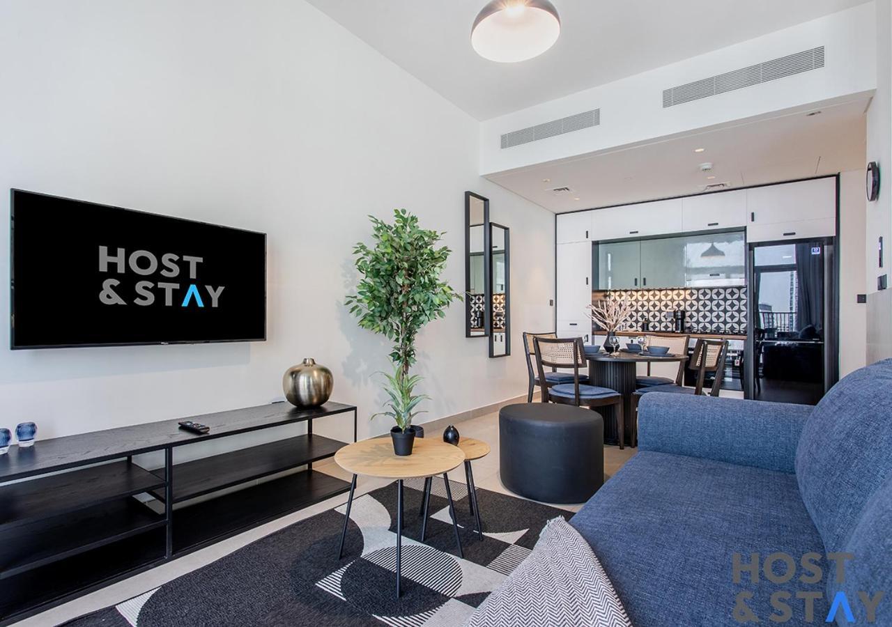 Upgraded 2br In Hills Apartment *