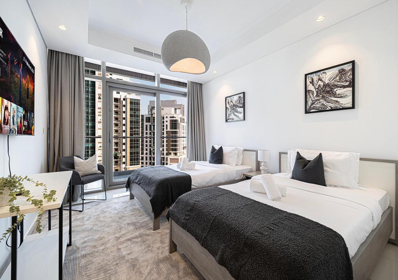 Bright High Floor In A 5 Star Resident Tower W Burj View And Access To 64th Infinity Pool, Gym, Sauna, Spa, Restaurants, Bars And *
