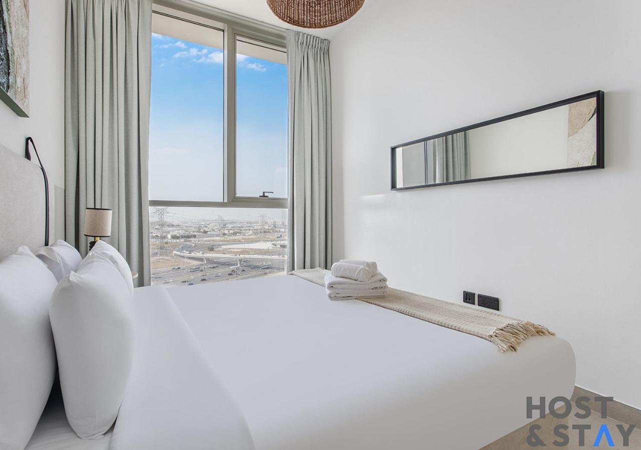 Apartment Elegant 2-br Retreat In Hills