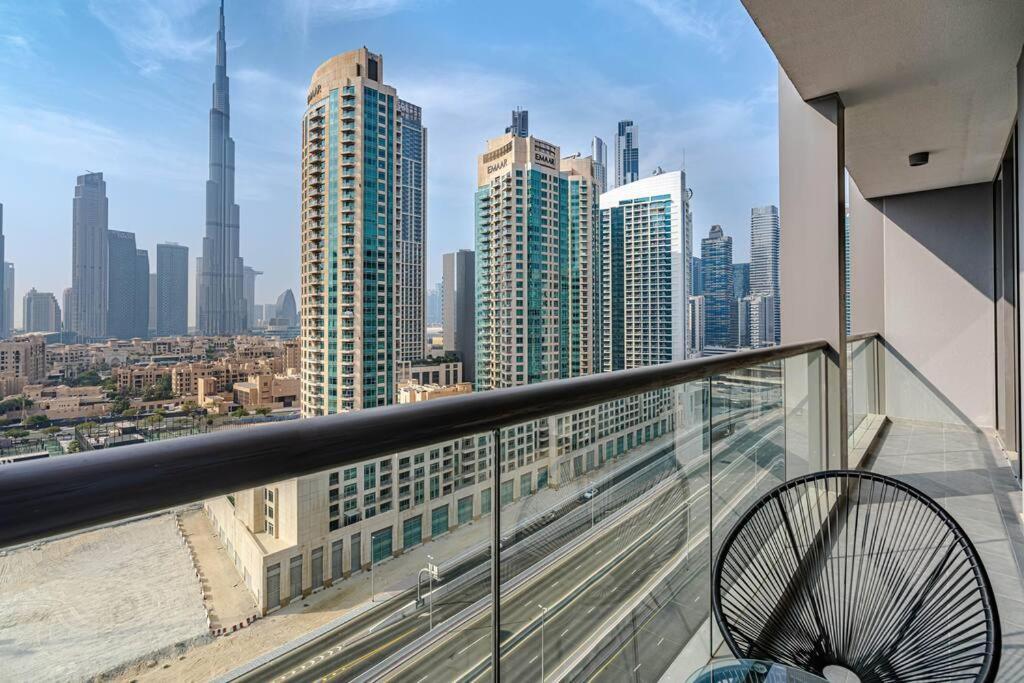 #140 Elegant 1br With Burj Khalifa View In Business Bay Apartment *