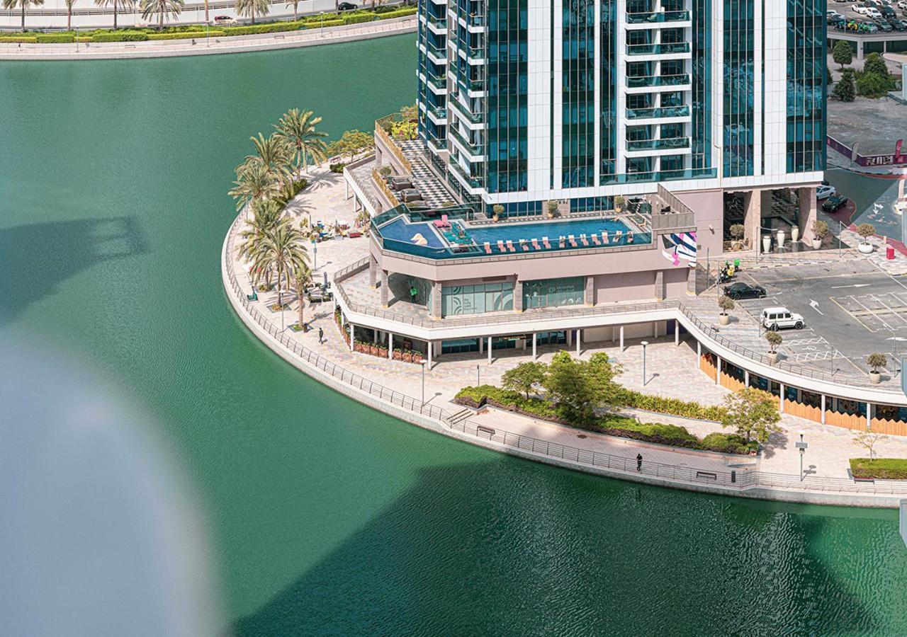 Luxury With Stunning View Dubai