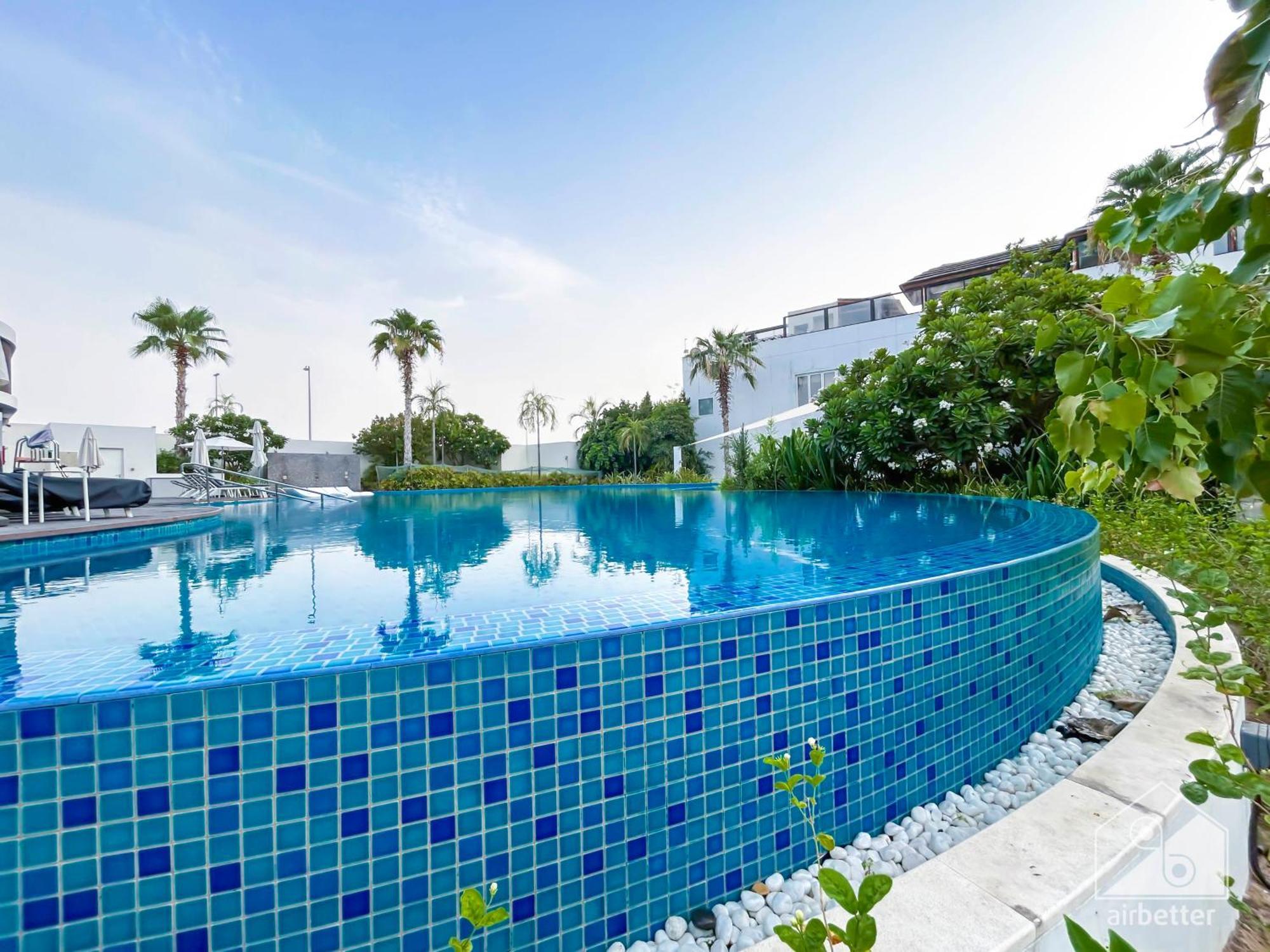 Luxury At The Banyan Tree Dubaii Apartment *