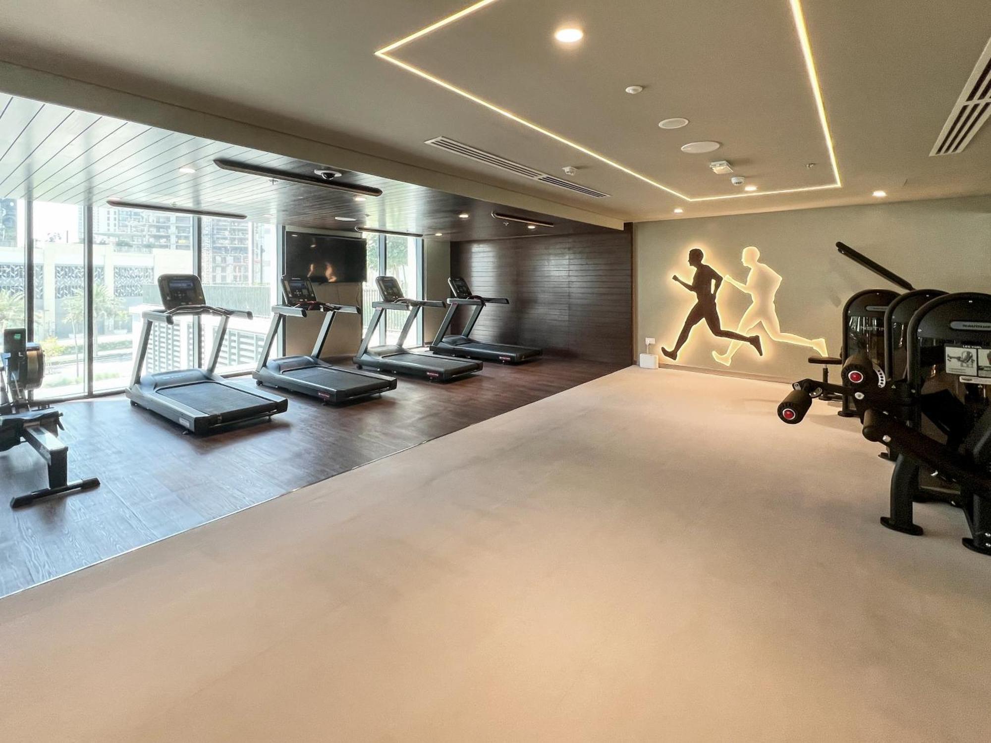 Elegant 1 Bedroom In Creek Edge * Dubai