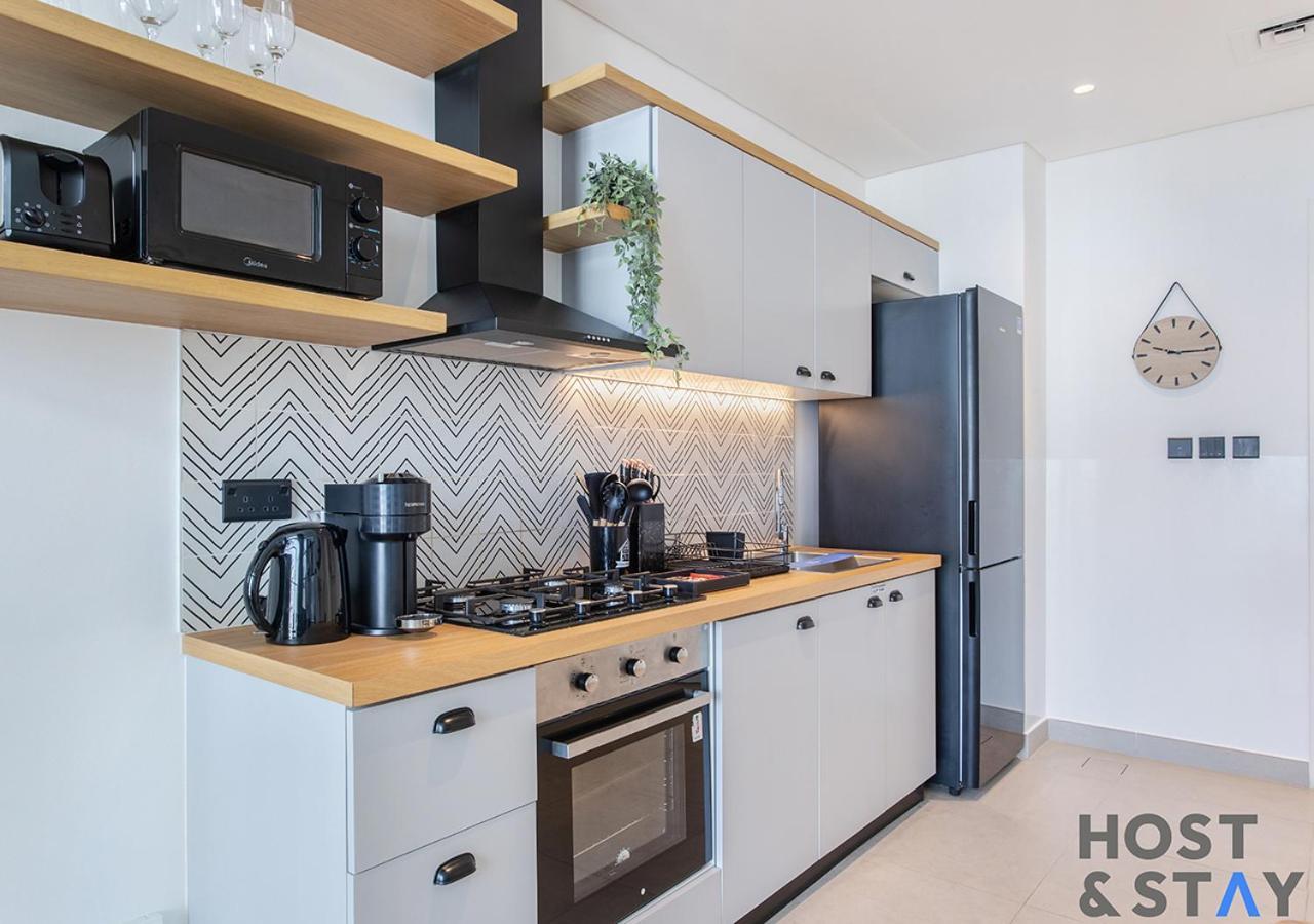 Elegant 1br In Collective, Hills Apartment
