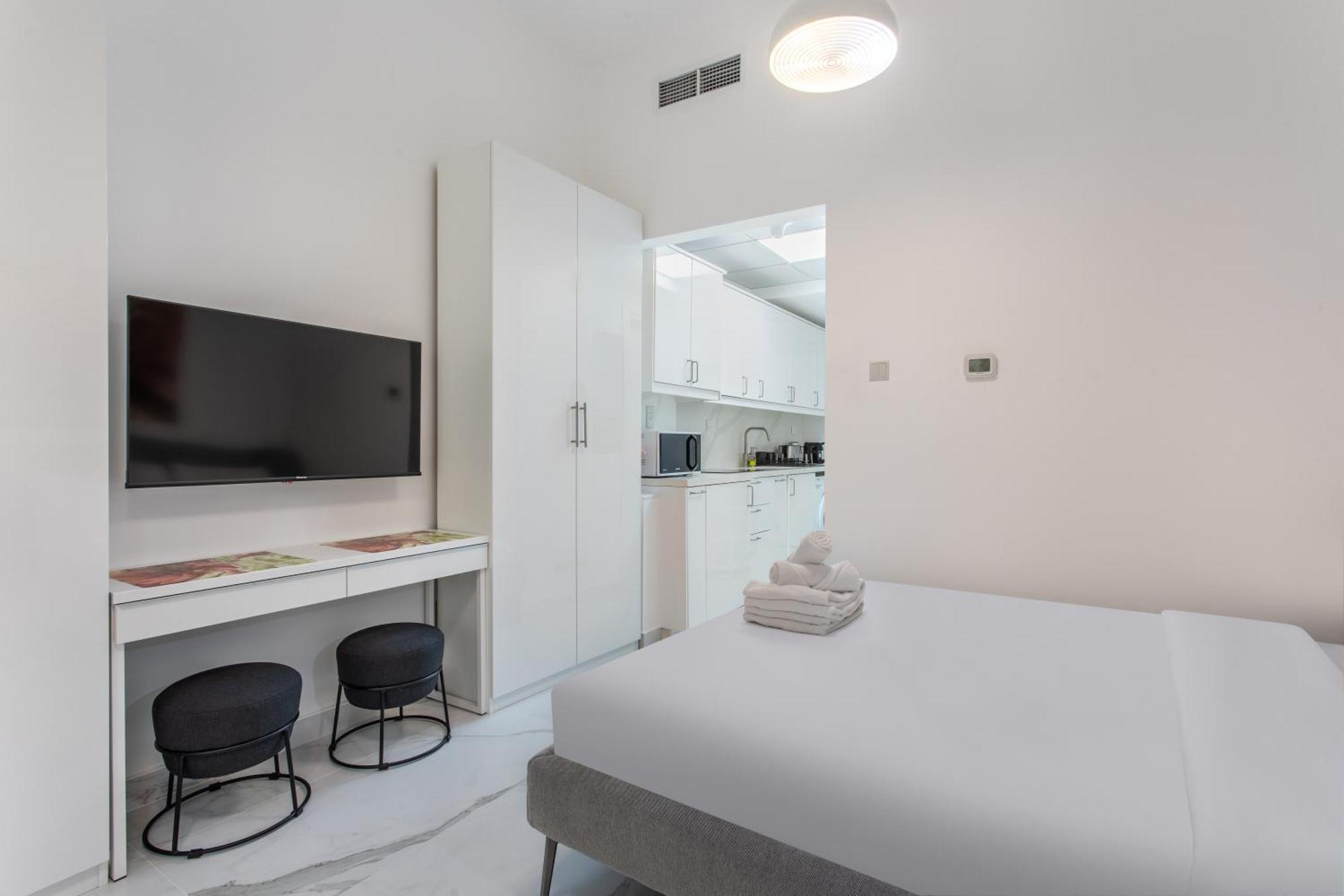 Newly Renovated Stu Marina Escan Tower * Dubai