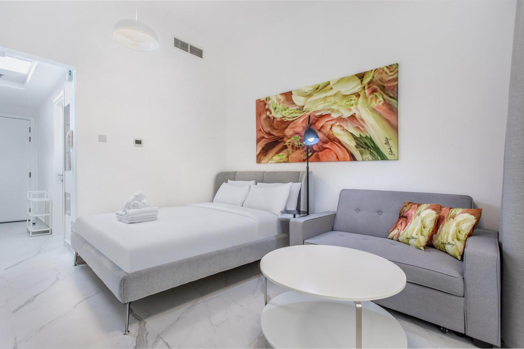 Apartment Newly Renovated Stu Marina Escan Tower