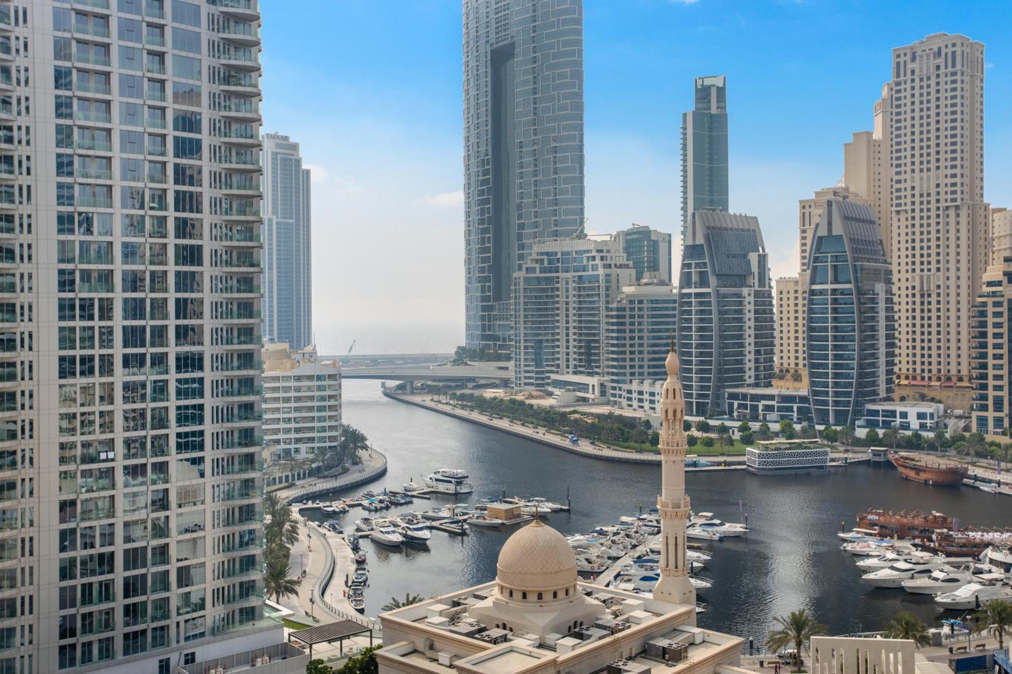 Newly Renovated Stu Marina Escan Tower Apartment Dubai