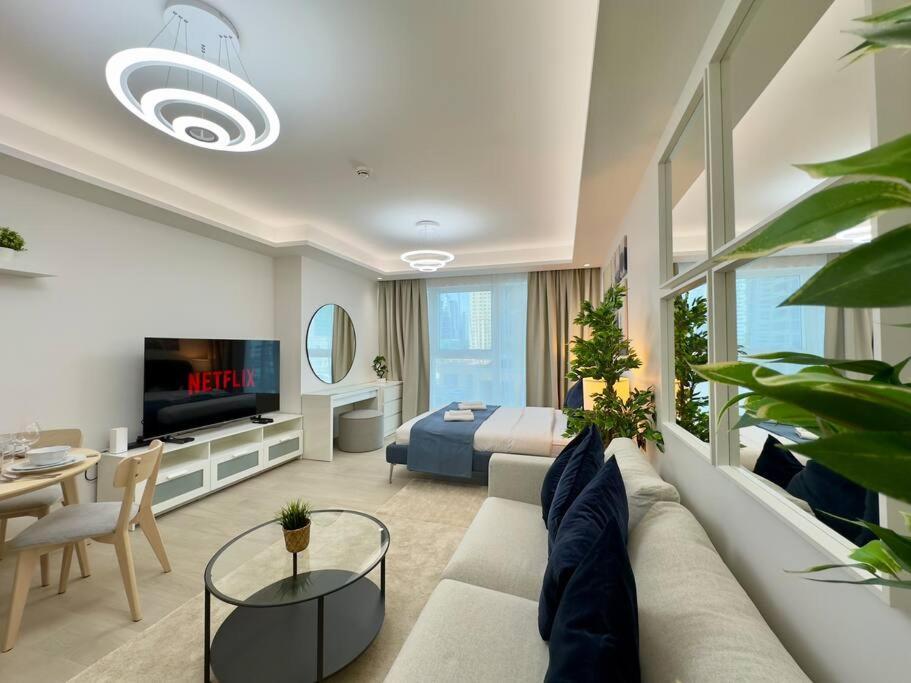 Dar Vacation -spacious & Cozy In Jlt, Cluster L *