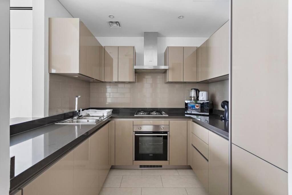 Apartment Brand New 1br In Prime Location