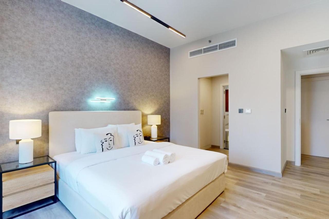 Rimal 1 - Opulant Two Bedroom Apartment *