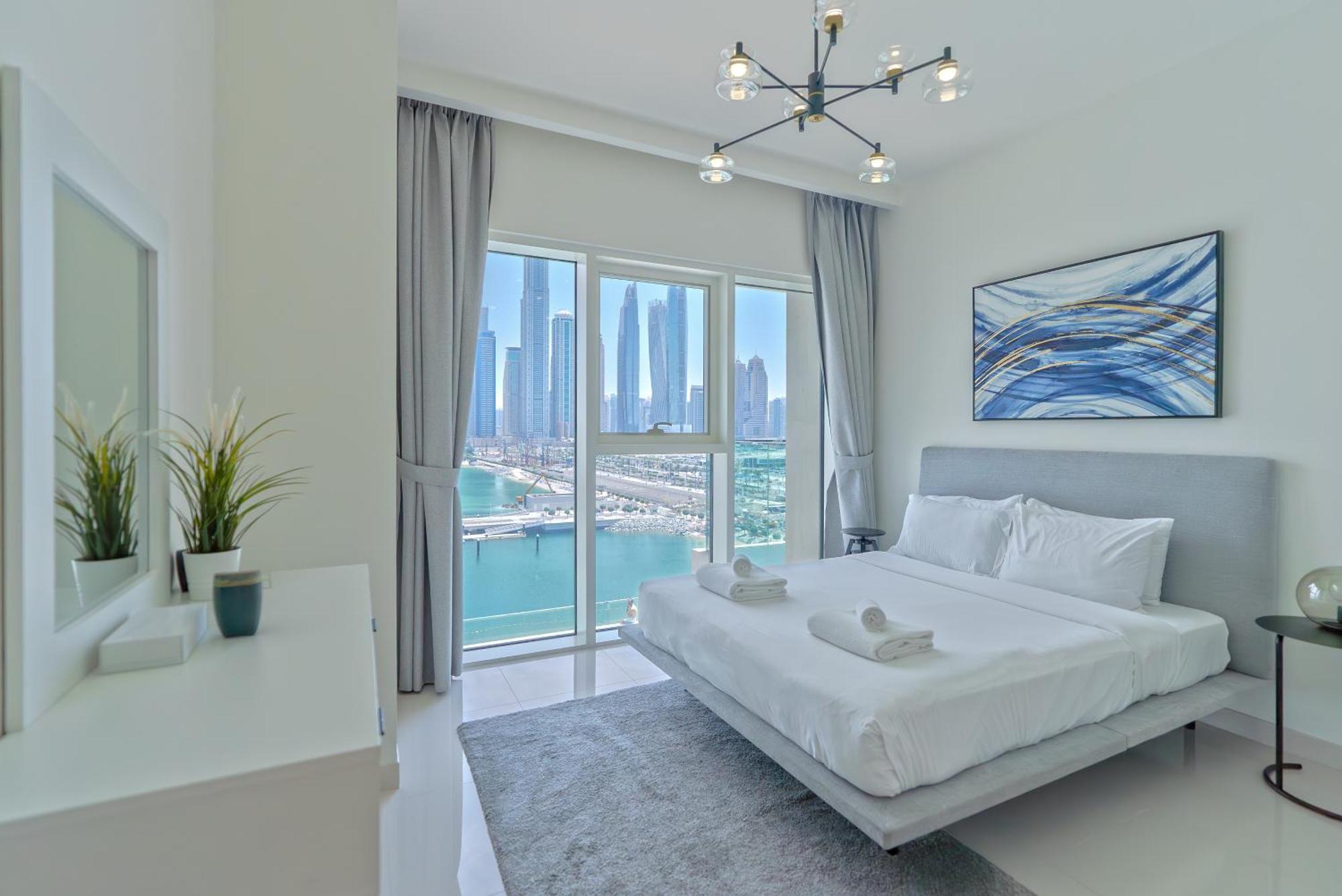 Apartment Offer! 2 Bedroom - & Marina View