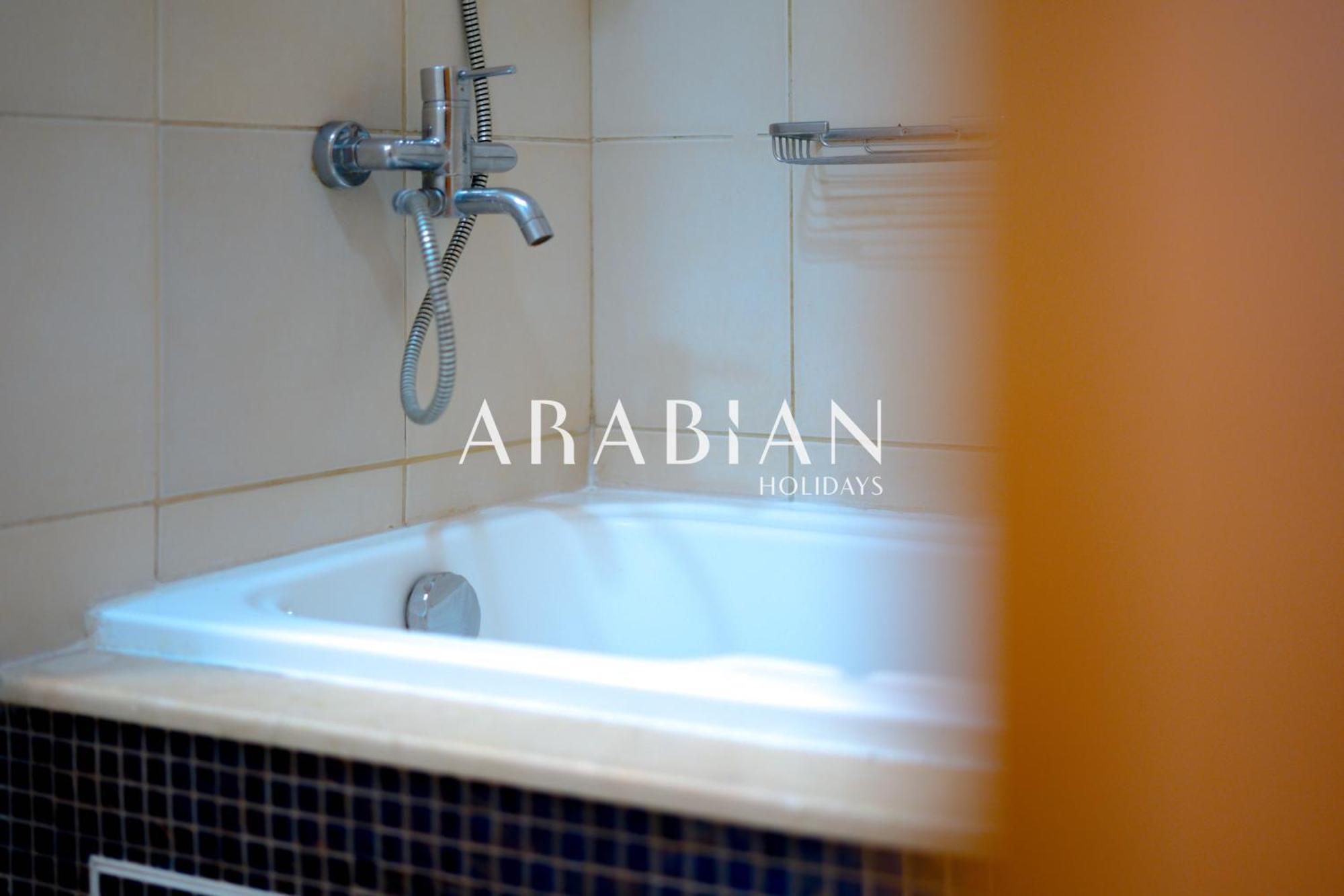 Apartment Beautiful 1br Palm Jumeirah With Park Views, Pool And Access Dubai