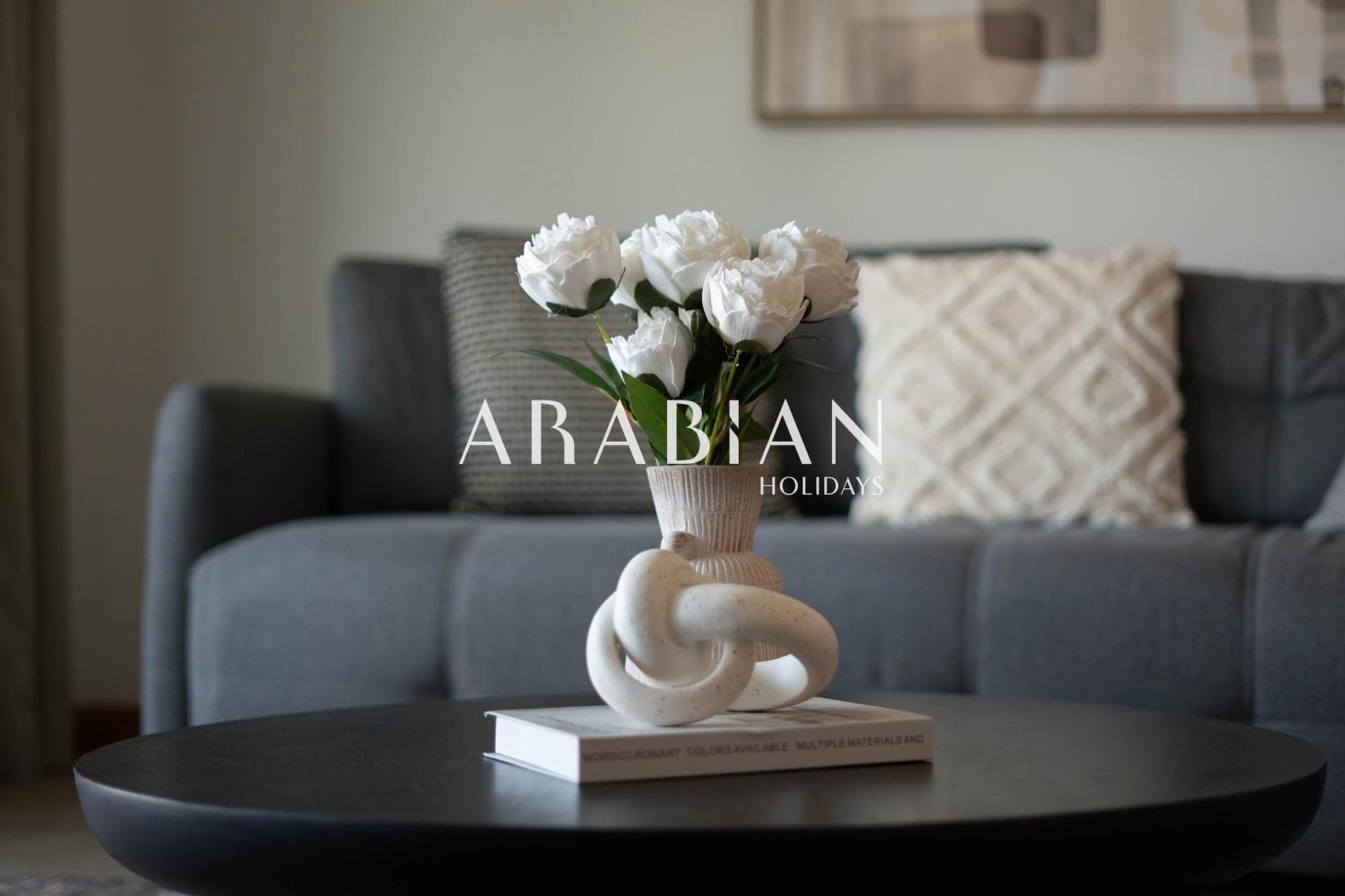 Beautiful 1br Palm Jumeirah With Park Views, Pool And Access Apartment Dubai