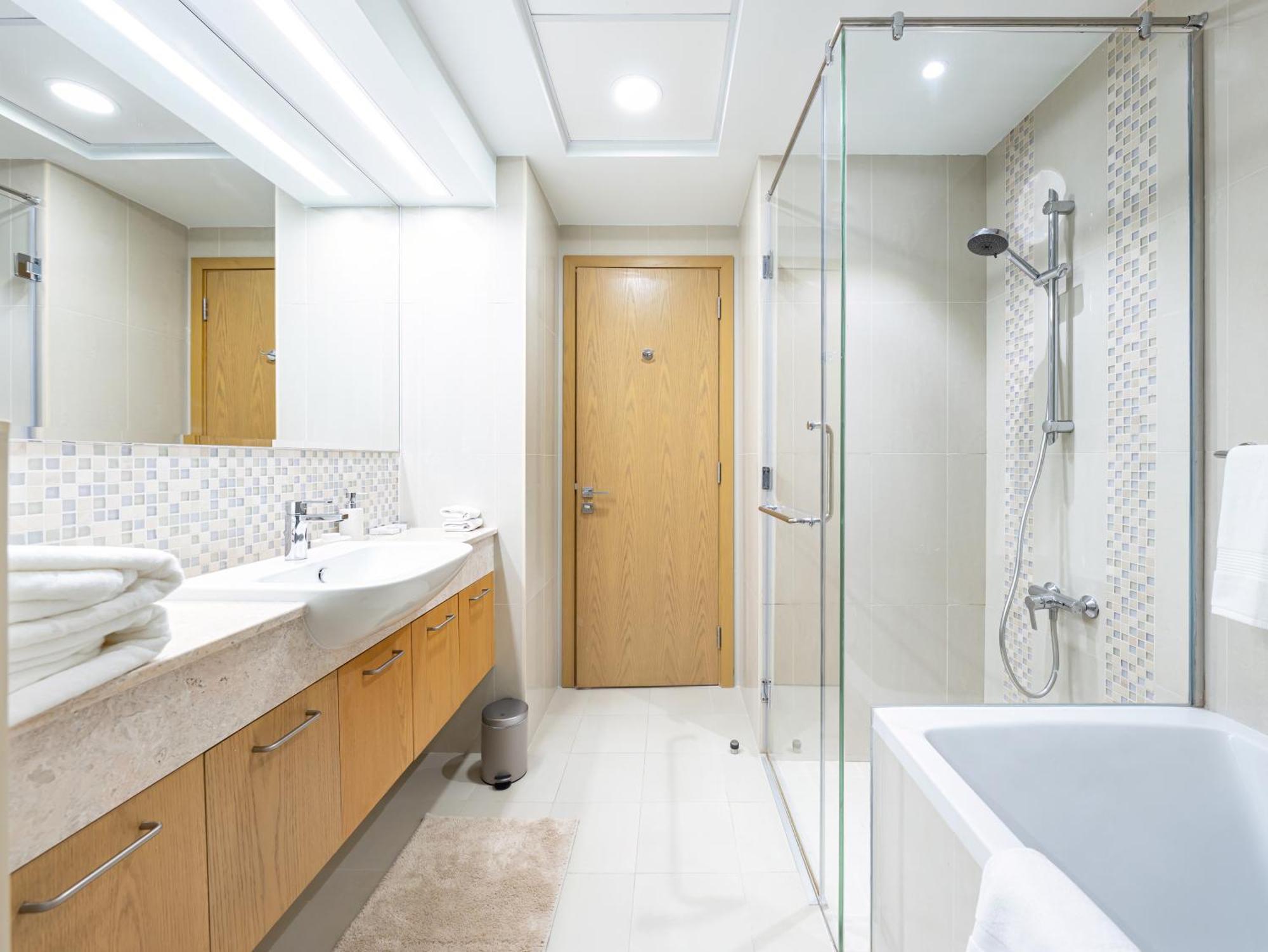 Downtown With Burj Khalifa View Haven Heights Homes Apartment *