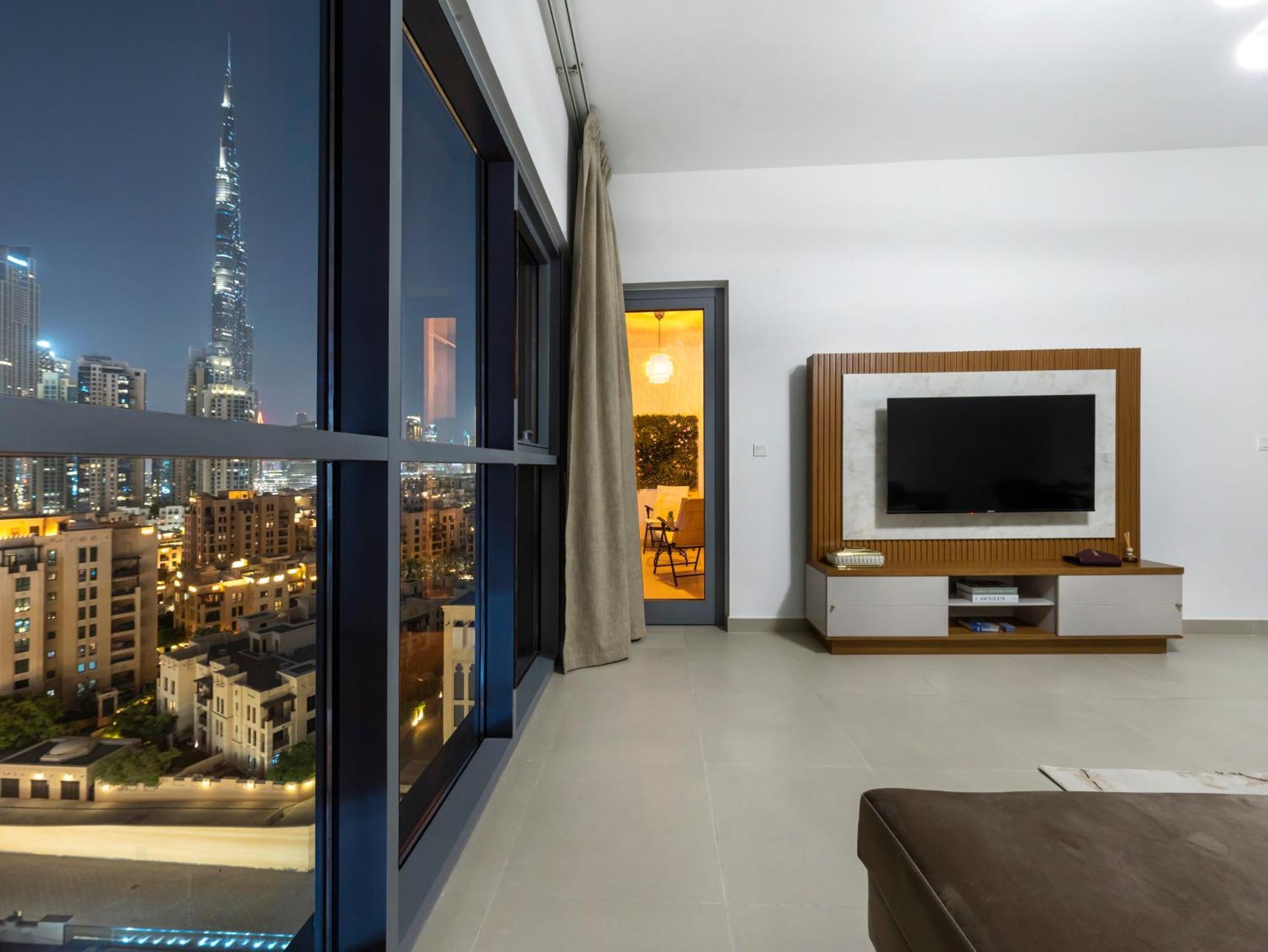 Apartment Downtown With Burj Khalifa View Haven Heights Homes *