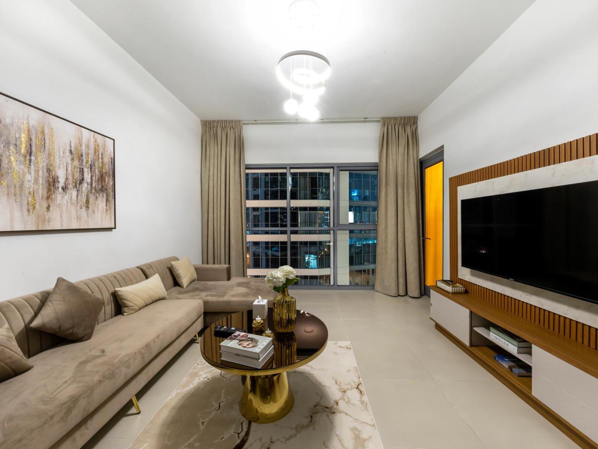 Downtown With Burj Khalifa View Haven Heights Homes Apartment *
