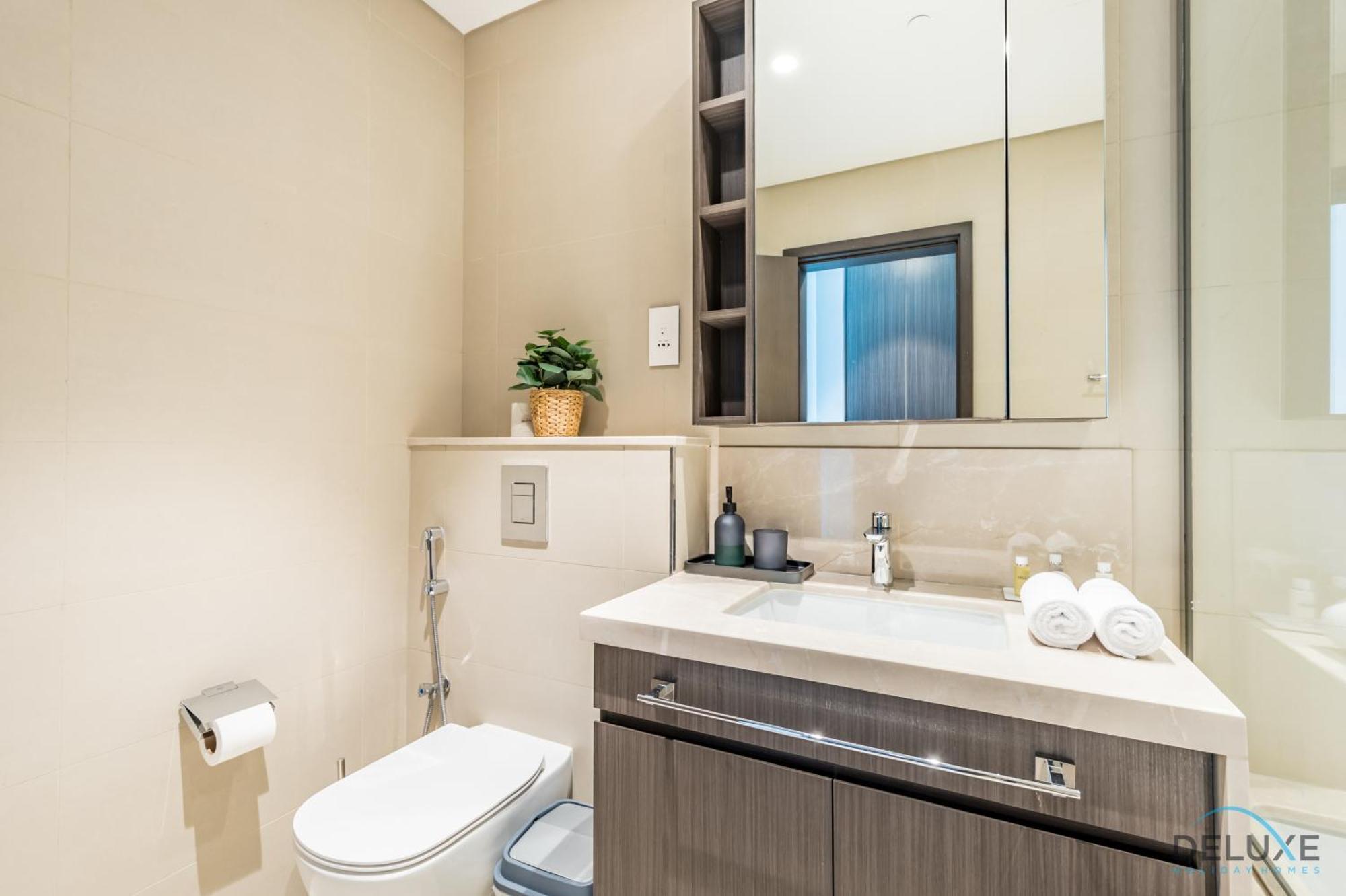 Charming 1br In Downtown Views 1, Downtown By Deluxe Homes Apartment Dubai