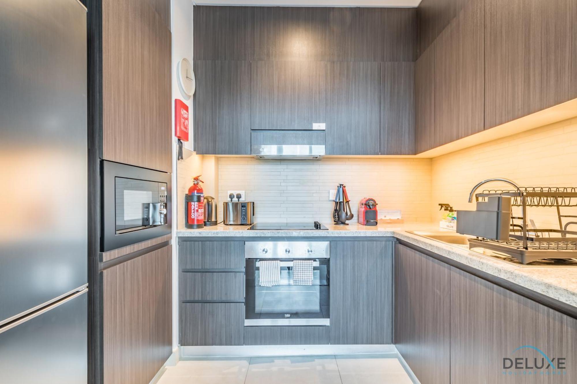 Charming 1br In Downtown Views 1, Downtown By Deluxe Homes Apartment *