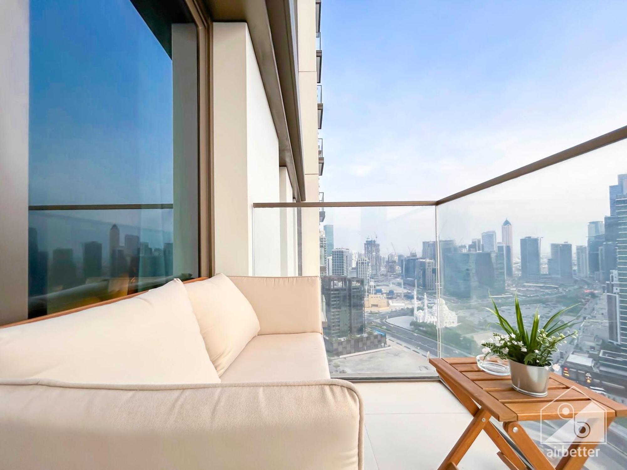 Luxury Burj Crown Downtown Balcony & View Apartment