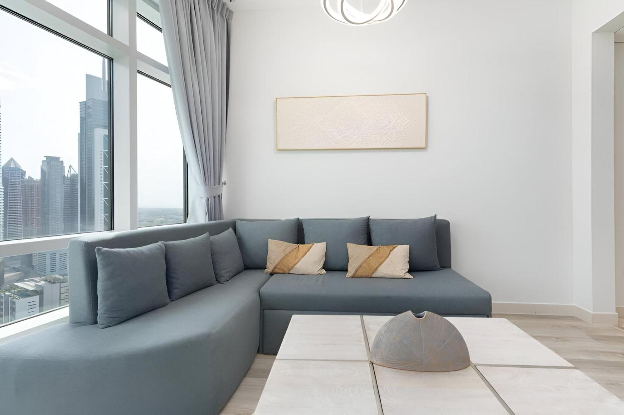 Vacay Lettings - Lofts * Dubai