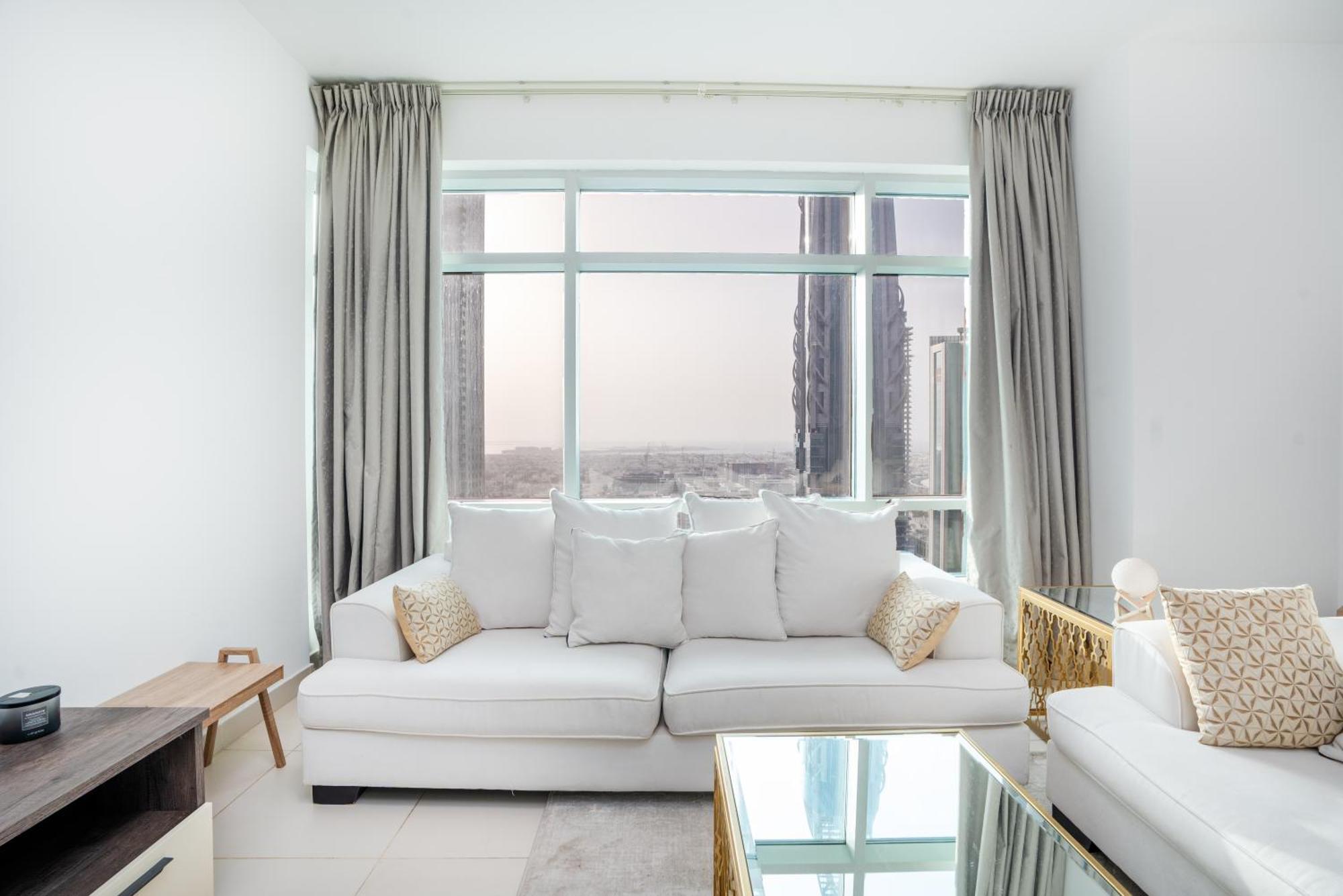 Vacay Lettings - Lofts Apartment Dubai