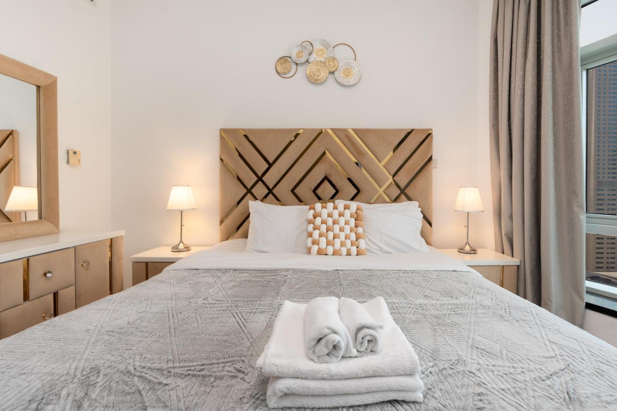 Vacay Lettings - Lofts Apartment