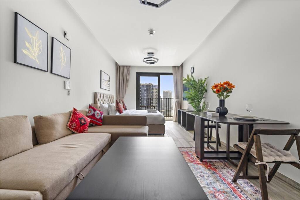 Apartment Spacious In Prime Location
