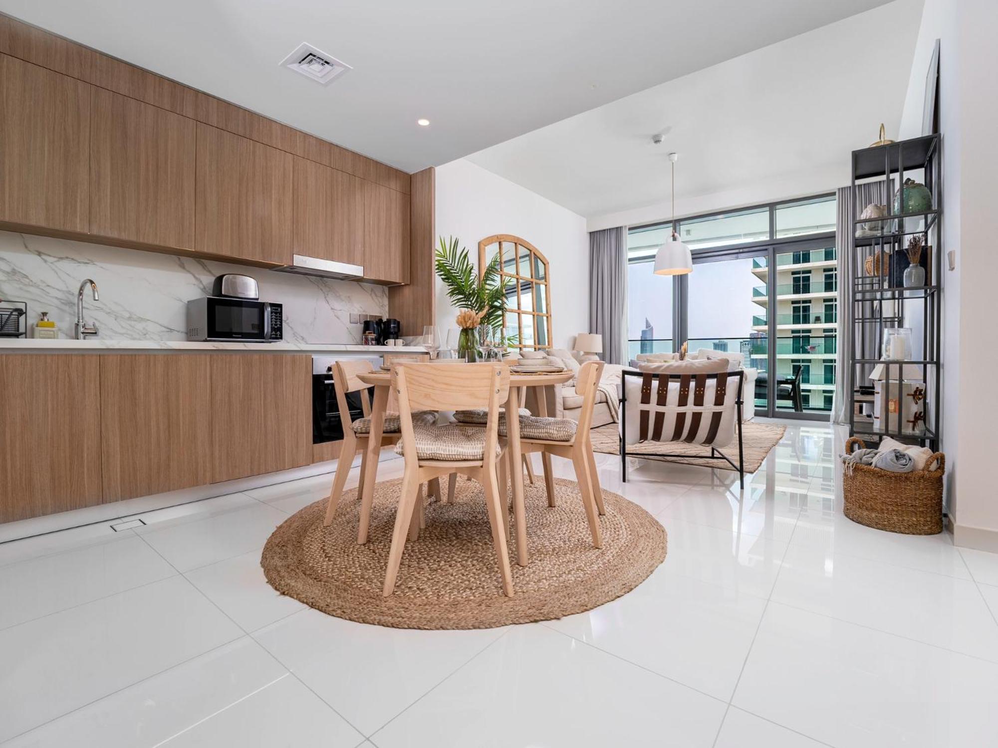 Apartment Luxury Living In Emaar Beachfront W Private *
