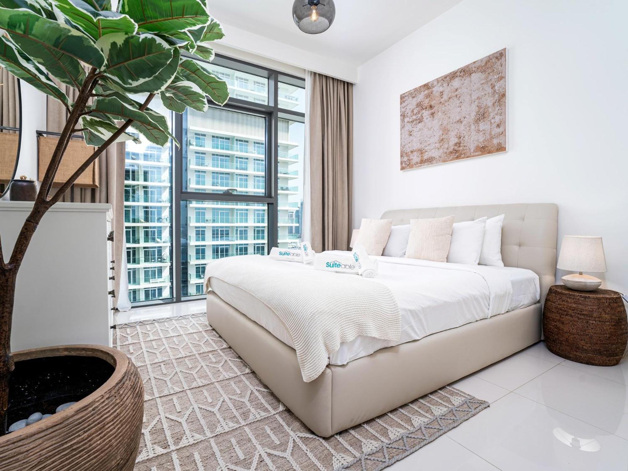 Luxury Living In Emaar Beachfront W Private *