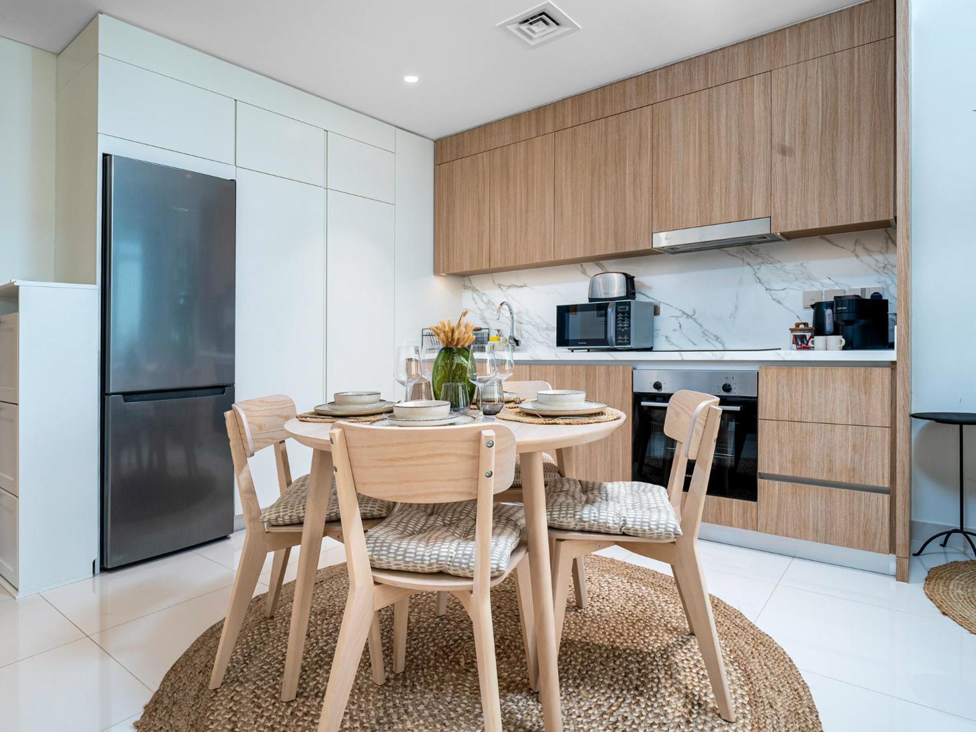 Luxury Living In Emaar Beachfront W Private Dubai
