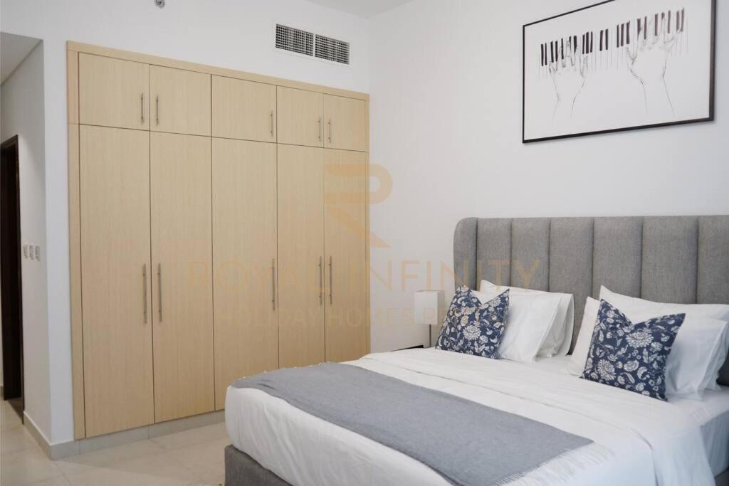 Furnished 1bedroom Equipped Kitchen Near Airport & Metro Idea For Family And Business