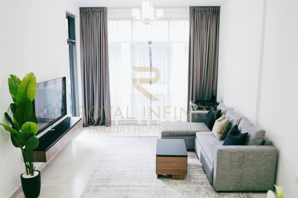 Furnished 1bedroom Equipped Kitchen Near Airport & Metro Idea For Family And Business *
