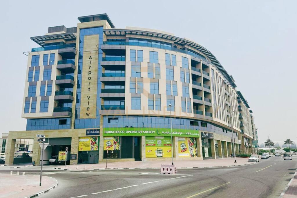 Furnished 1bedroom Equipped Kitchen Near Airport & Metro Idea For Family And Business Apartment Dubai