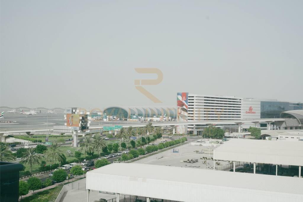 Furnished 1bedroom Equipped Kitchen Near Airport & Metro Idea For Family And Business