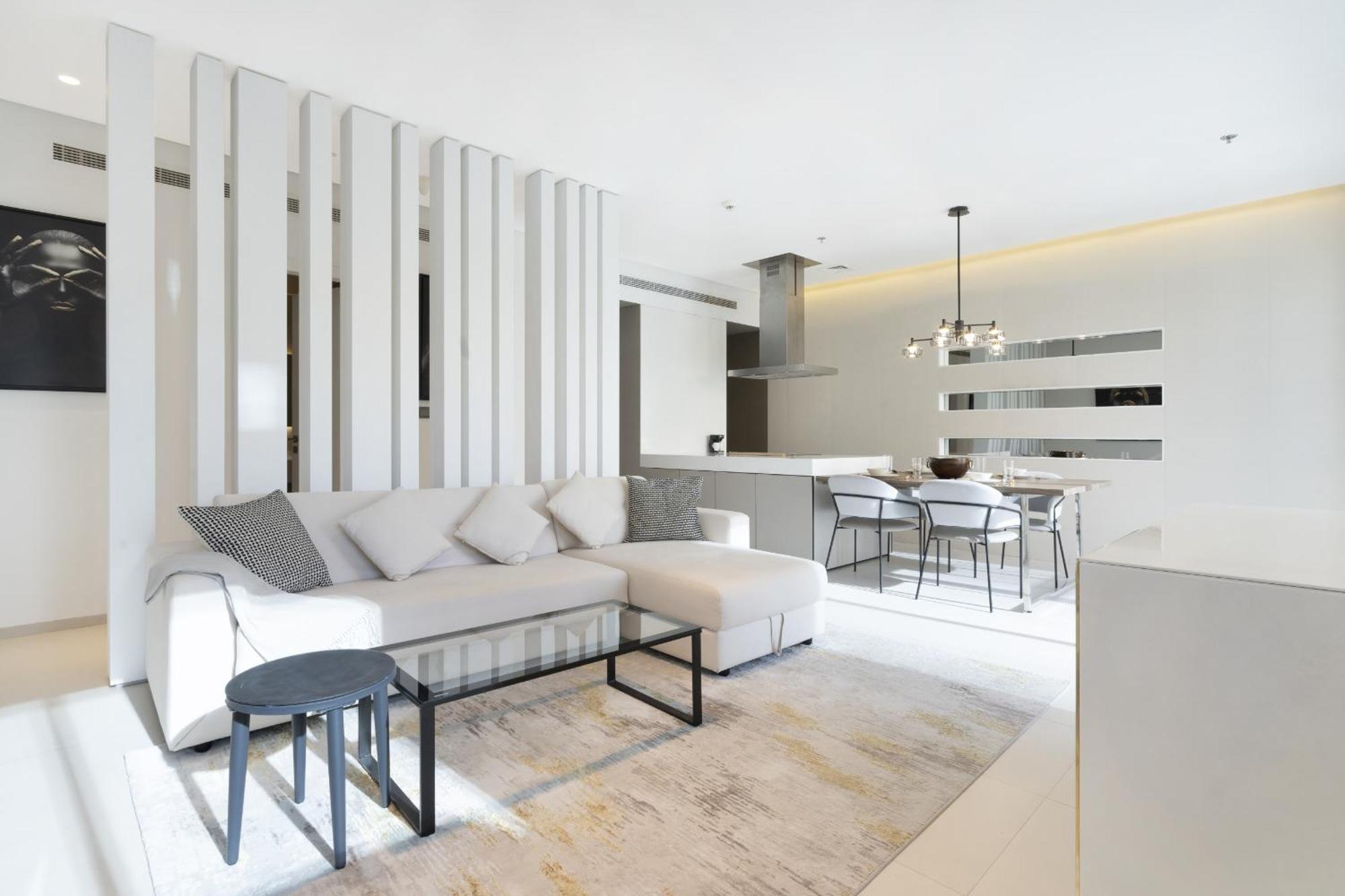 Sleek And Modern 2br In West Avenue, Marina- Allsopp&allsopp *