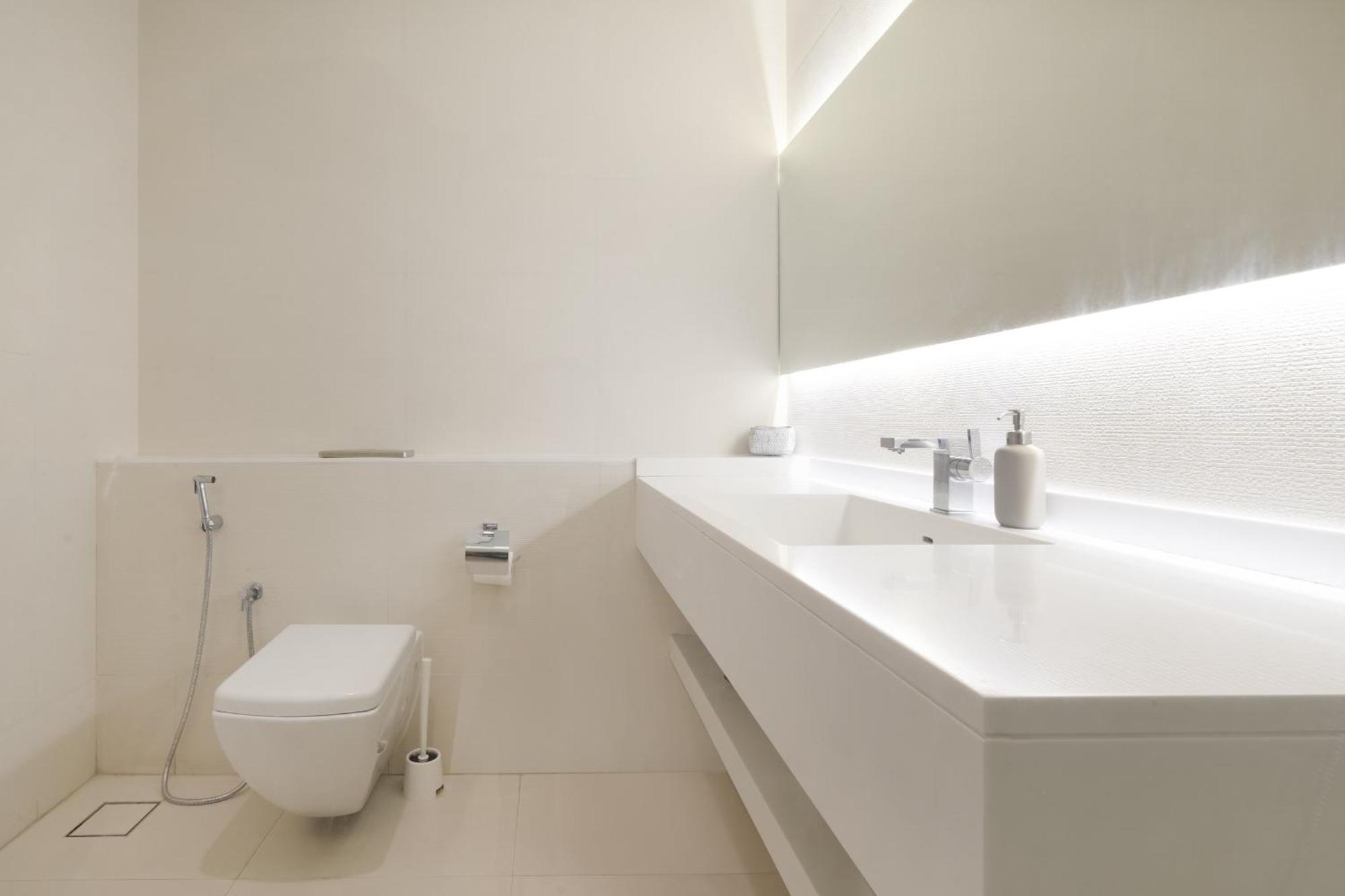 Sleek And Modern 2br In West Avenue, Marina- Allsopp&allsopp