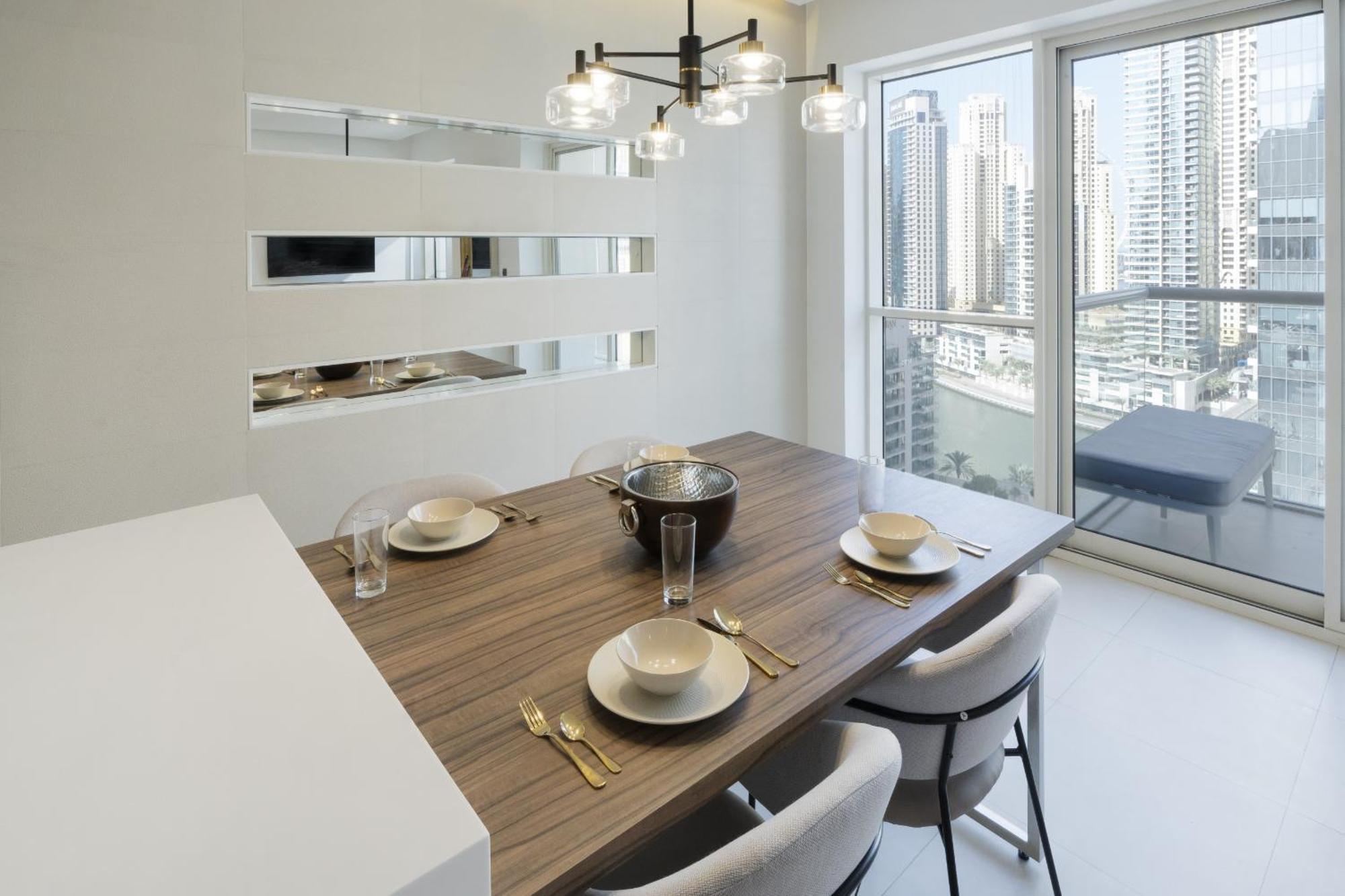 Sleek And Modern 2br In West Avenue, Marina- Allsopp&allsopp Dubai