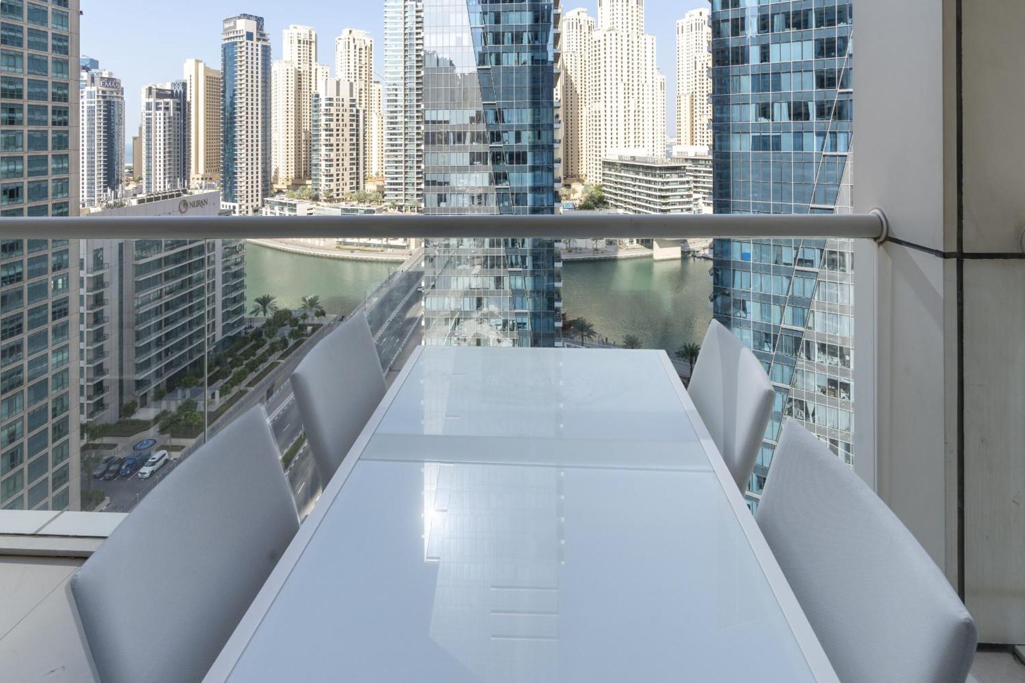 Sleek And Modern 2br In West Avenue, Marina- Allsopp&allsopp Apartment Dubai