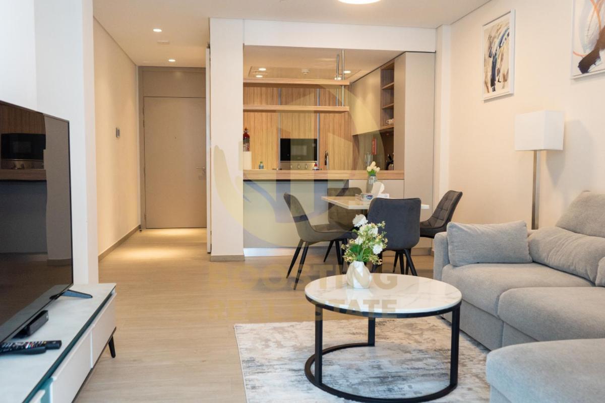 Elegant 2 Bedroom Apartment In Sobha Hartland