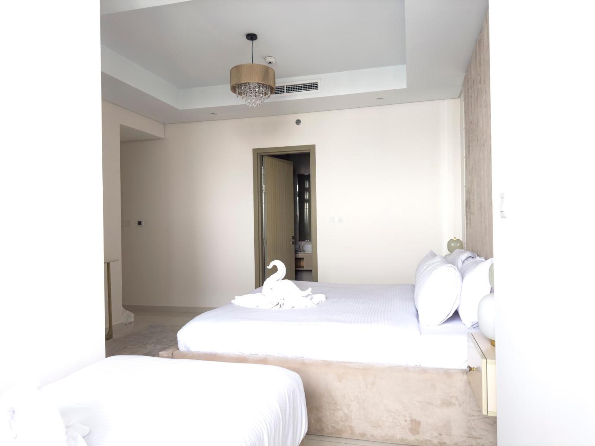 Paramount Midtown - 53rd Floor 2bedroom With Famous Roof Infinity Pool Overlooking Burj Khalifa Dubai