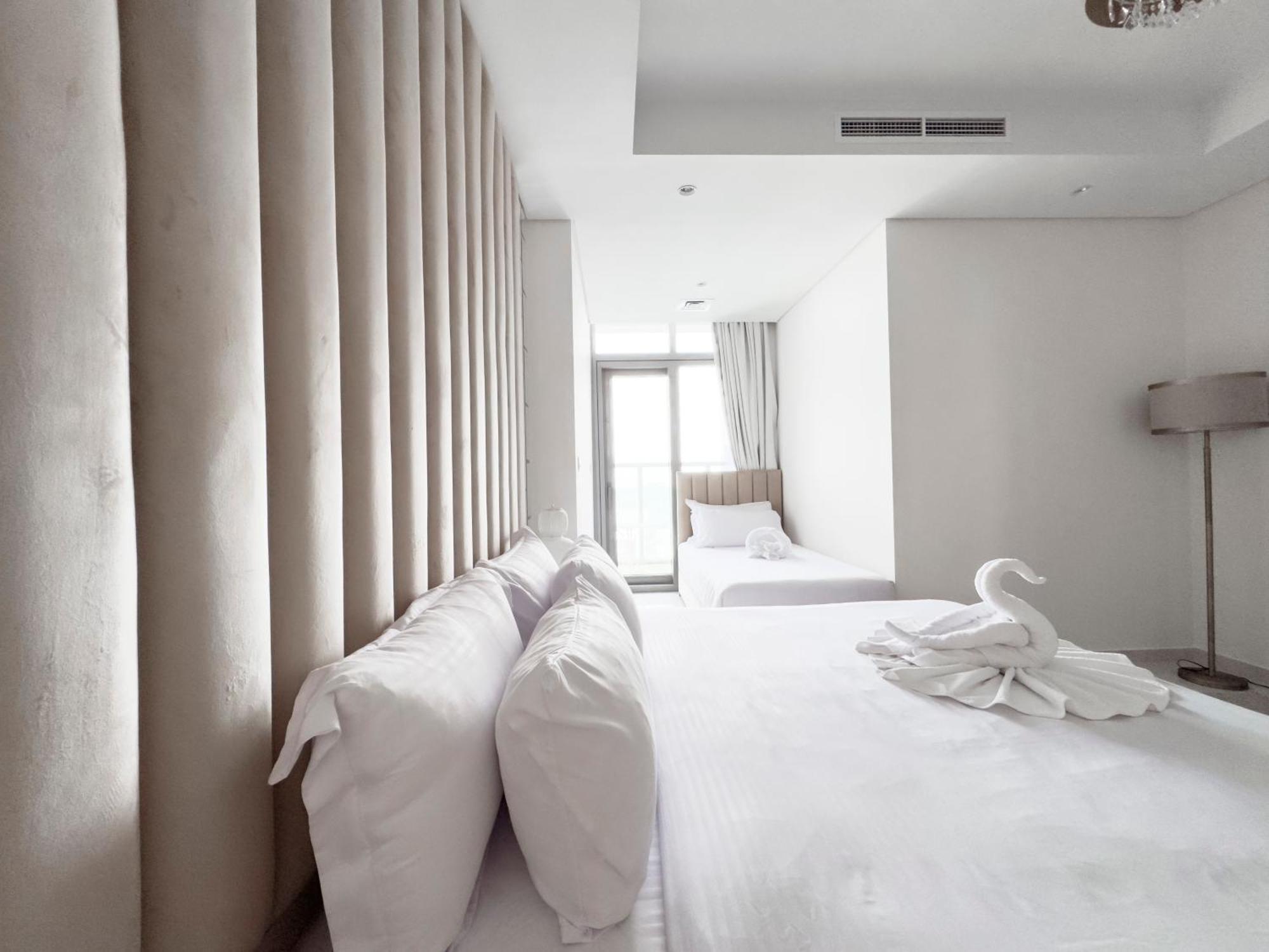 Paramount Midtown - 53rd Floor 2bedroom With Famous Roof Infinity Pool Overlooking Burj Khalifa Apartment