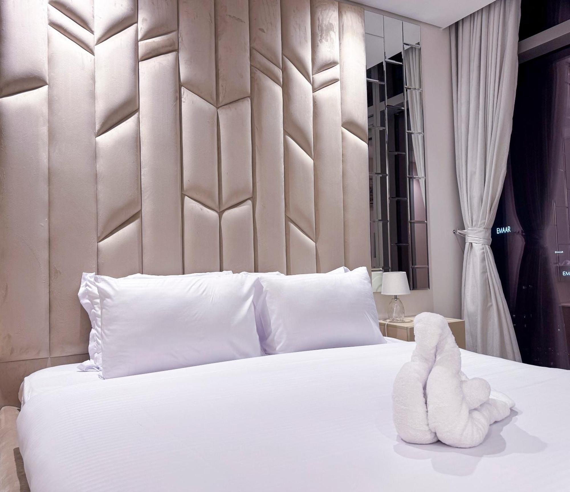 Paramount Midtown - 53rd Floor 2bedroom With Famous Roof Infinity Pool Overlooking Burj Khalifa Dubai