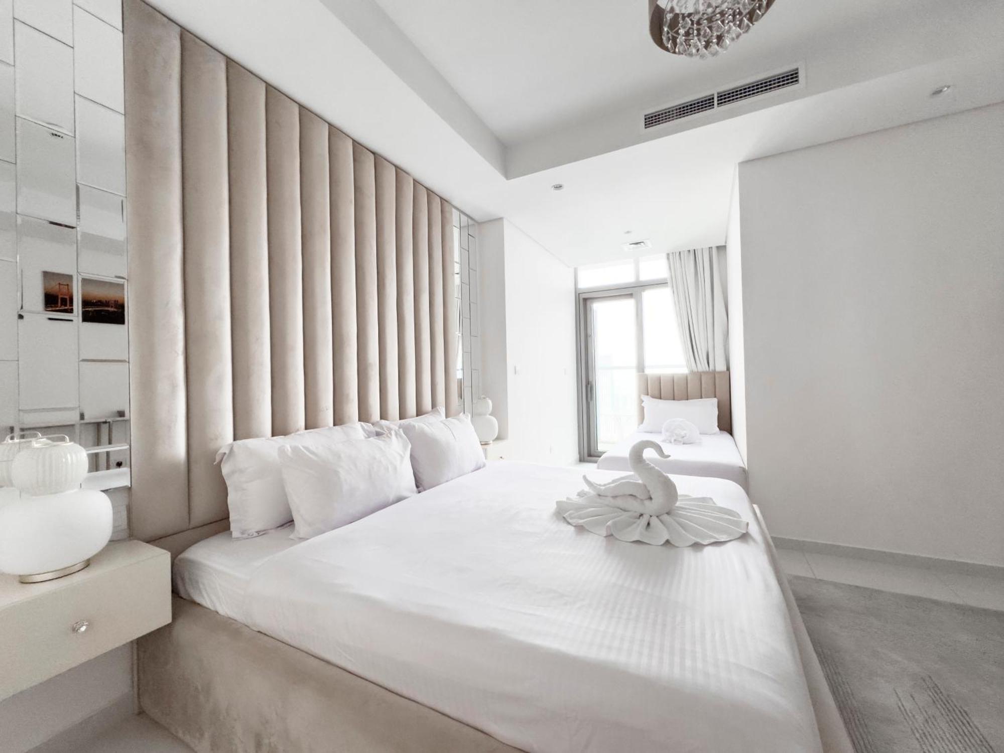 Paramount Midtown - 53rd Floor 2bedroom With Famous Roof Infinity Pool Overlooking Burj Khalifa *