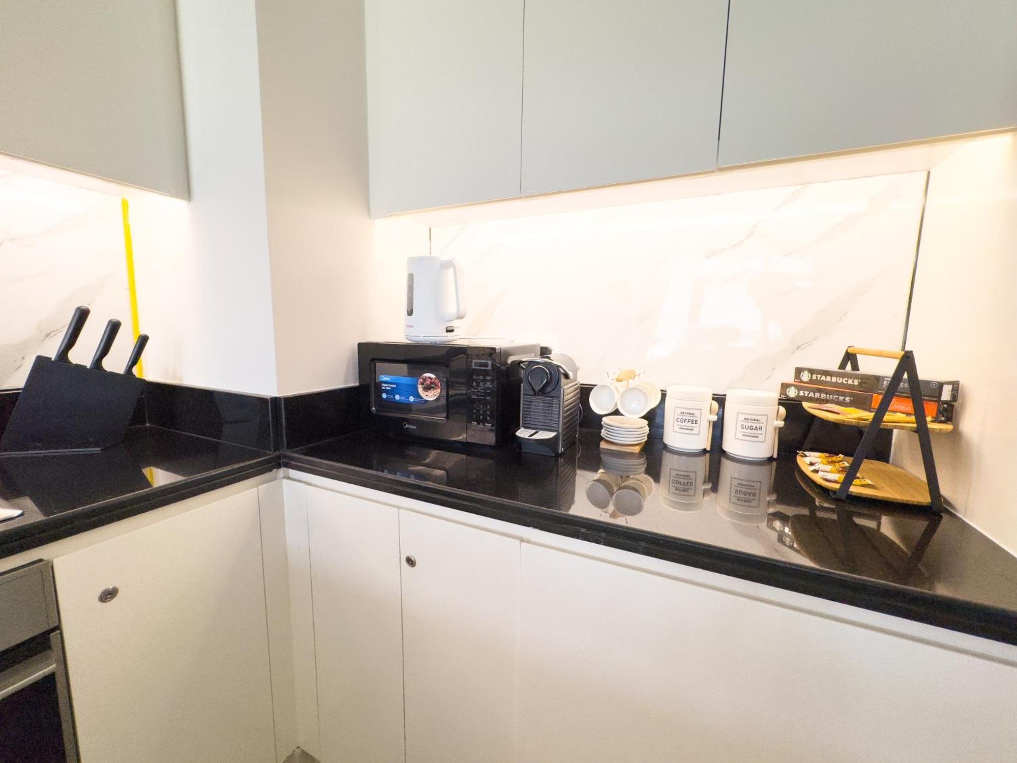 Paramount Midtown - 53rd Floor 2bedroom With Famous Roof Infinity Pool Overlooking Burj Khalifa