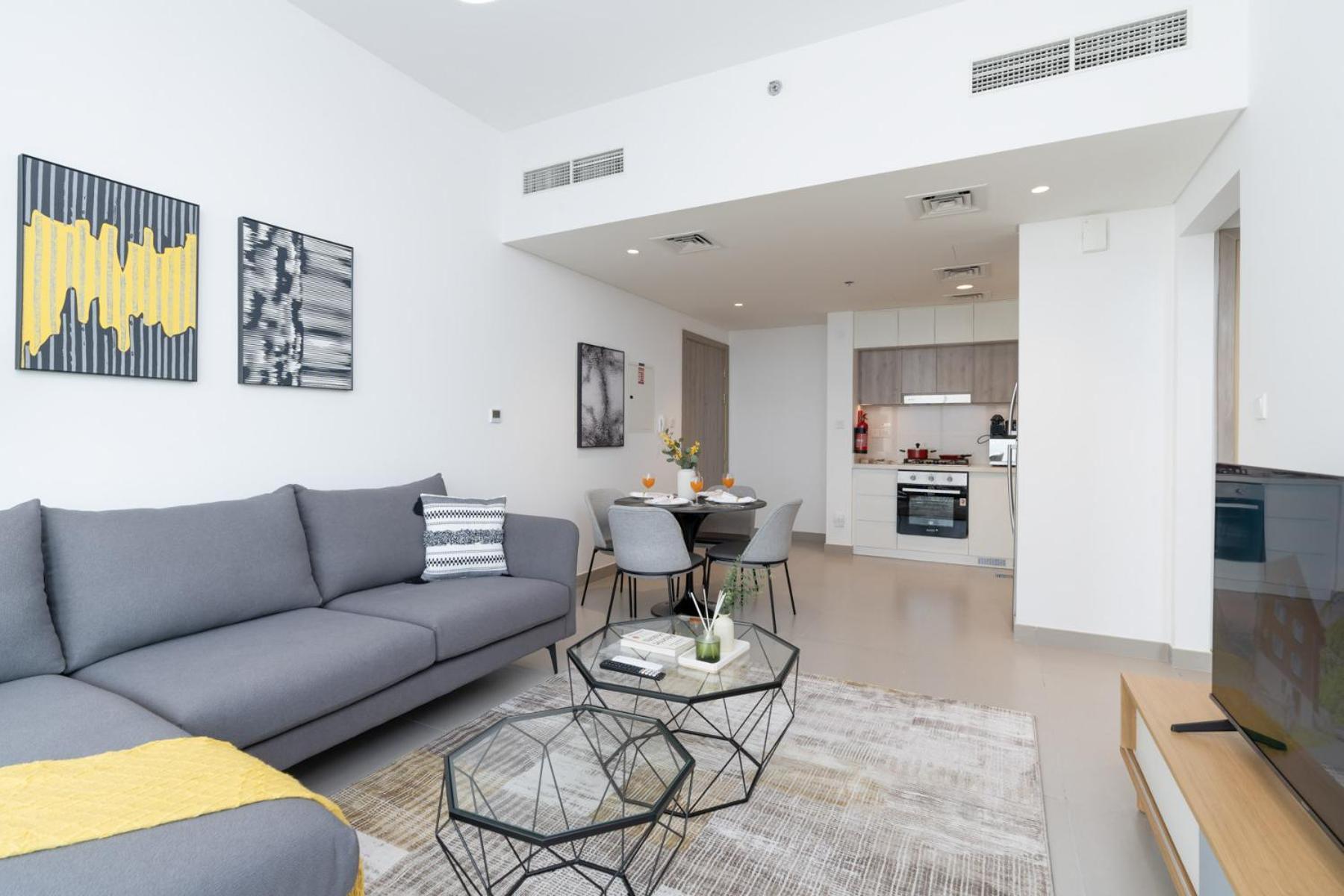 Beautiful - Brand New - Stylish Spacious * Dubai