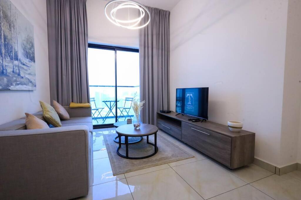 Super Luxury 1-bedroom For Rent At Jumeirah Village Circle Apartment Dubai