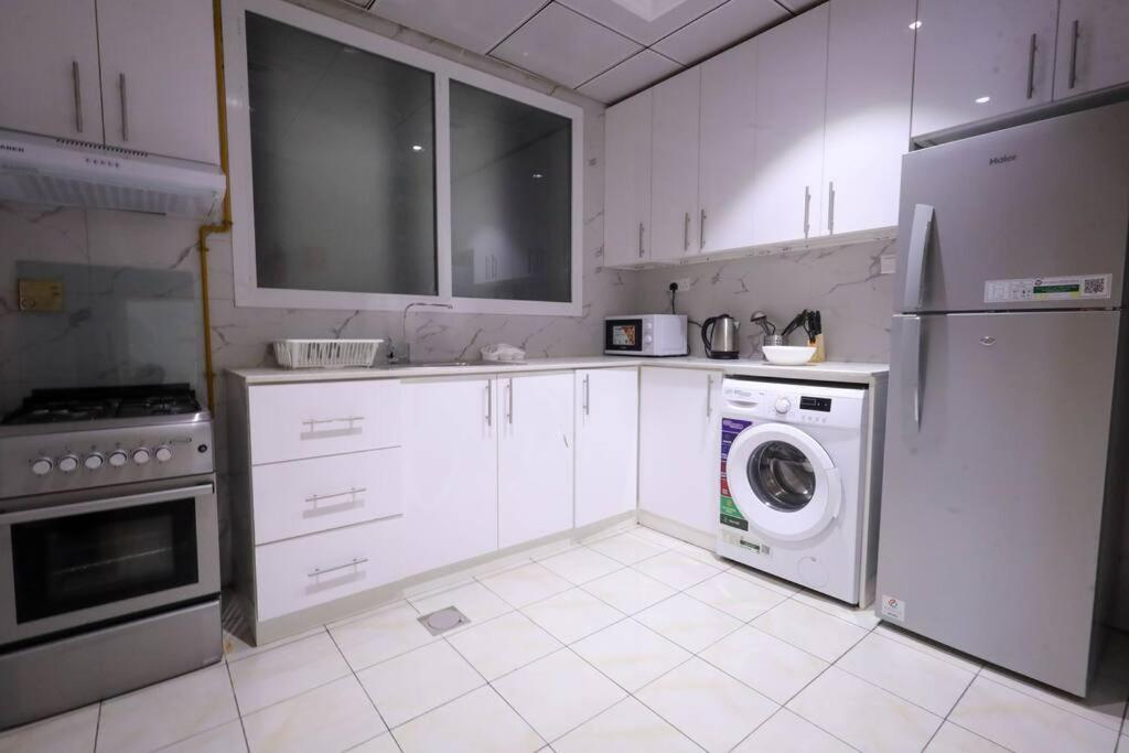 Apartment Super Luxury 1-bedroom For Rent At Jumeirah Village Circle