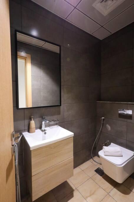 Super Luxury 1-bedroom For Rent At Jumeirah Village Circle *